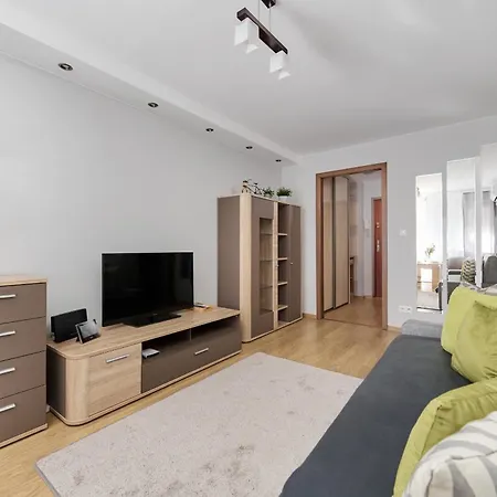 Wyszynskiego With Air Conditioning & Free Parking By Renters شقة *