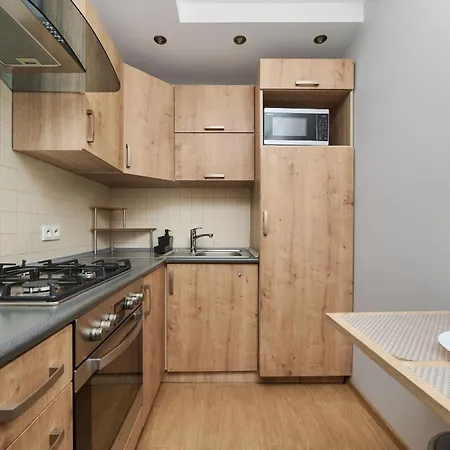 Wyszynskiego With Air Conditioning & Free Parking By Renters *